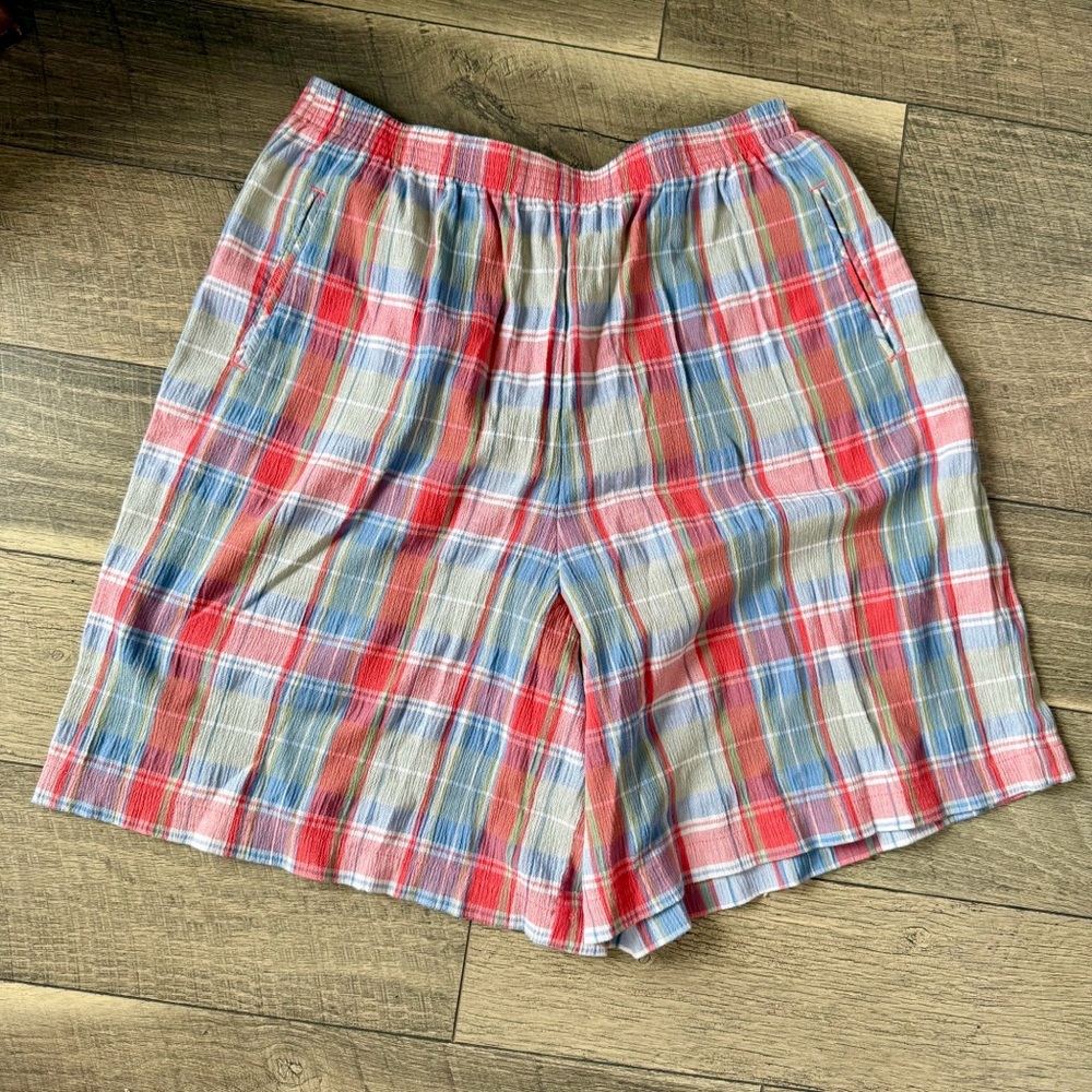 Koret Francisca Plaid Textured Women’s Shorts Red, Blue, Green Size 20W